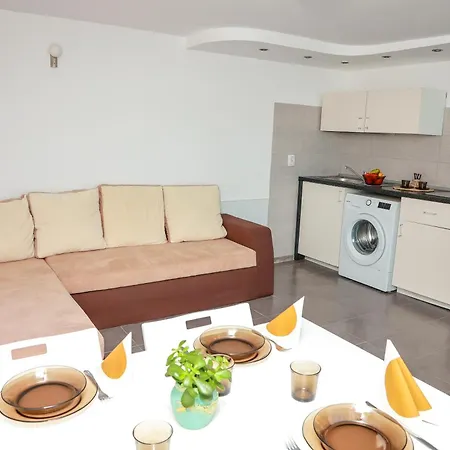 дача Apartament Warna